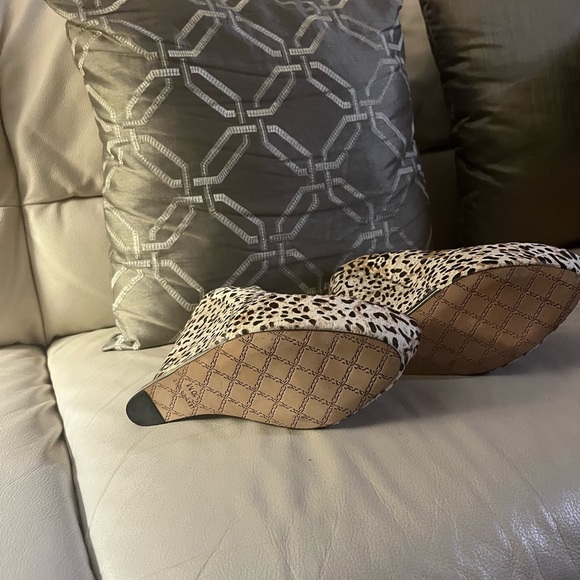 Vintage L.A.M.B. Wedges - Picture 4 of 5